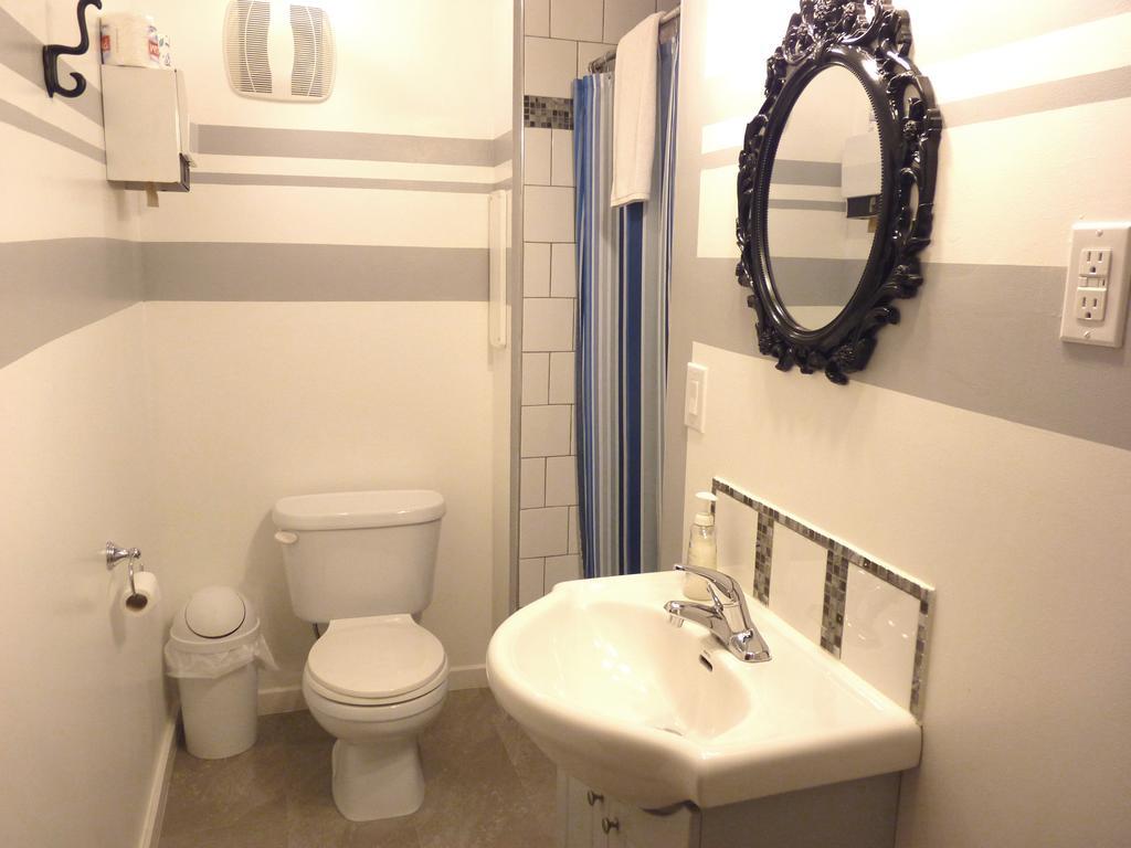 Pioneer Inns Prince Rupert Ruang foto